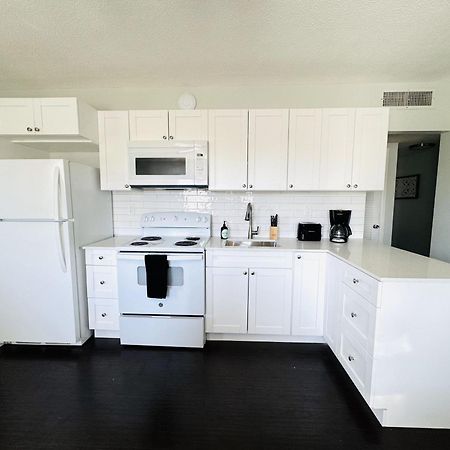 Bayview Regency Apartments By Lowkl Fort Lauderdale Exterior photo