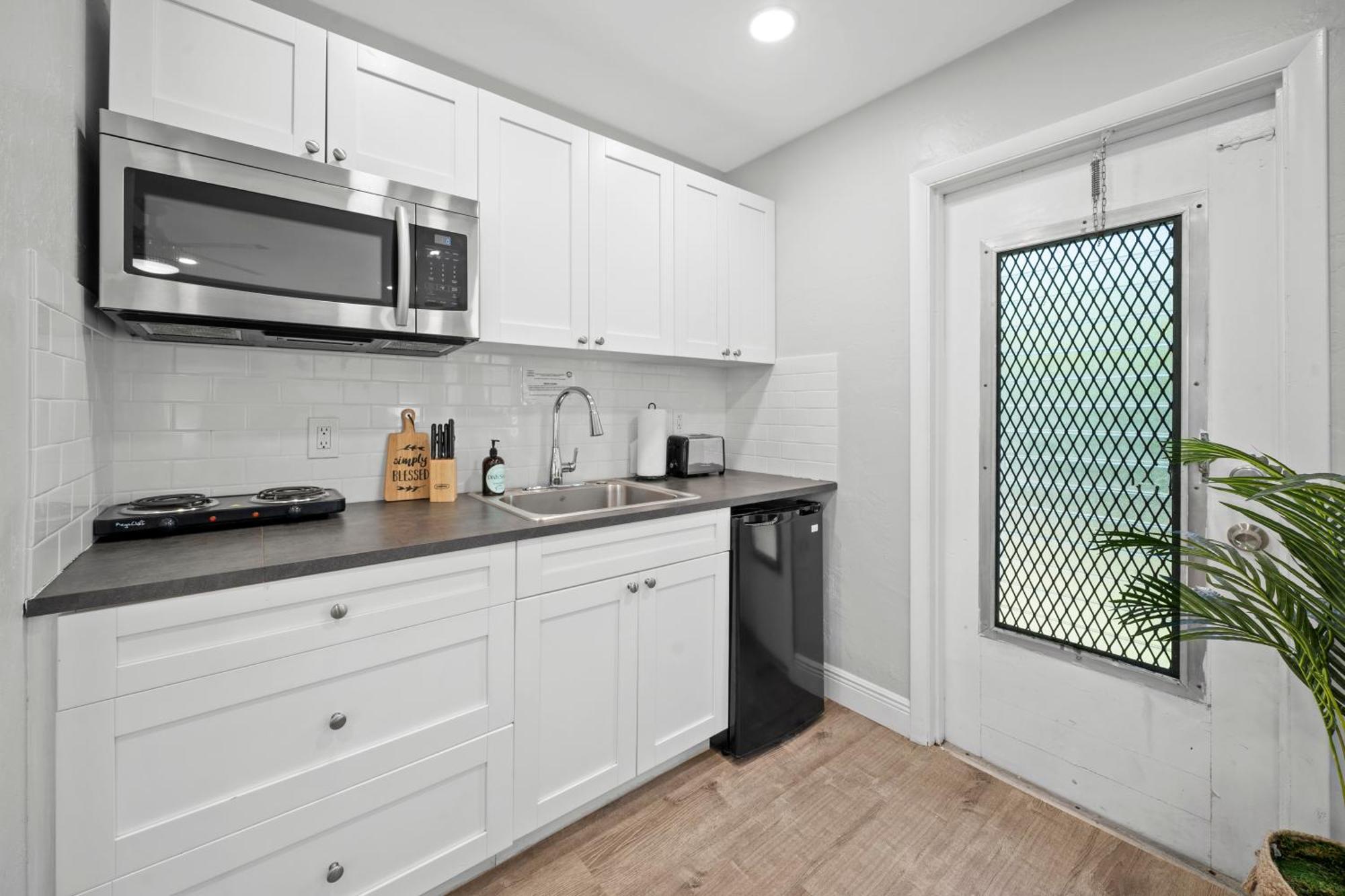 Bayview Regency Apartments By Lowkl Fort Lauderdale Exterior photo