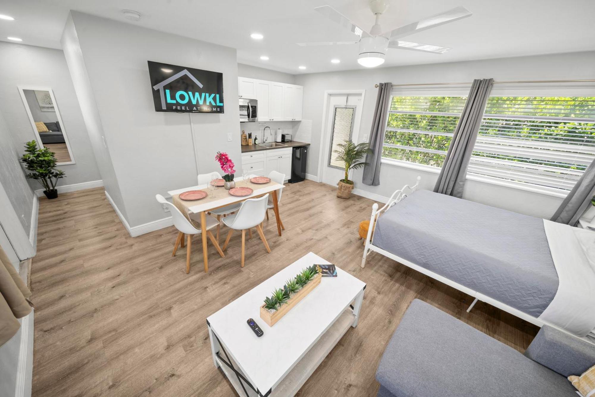 Bayview Regency Apartments By Lowkl Fort Lauderdale Exterior photo