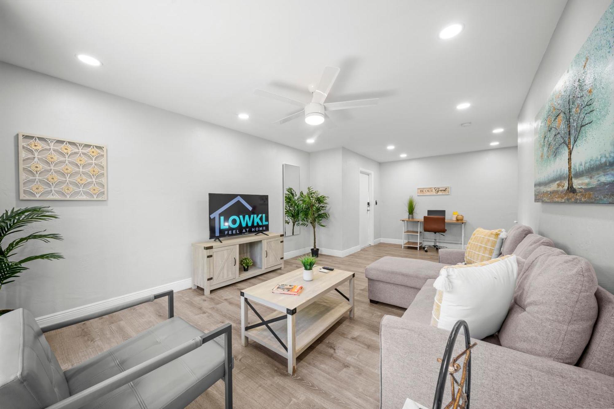 Bayview Regency Apartments By Lowkl Fort Lauderdale Exterior photo