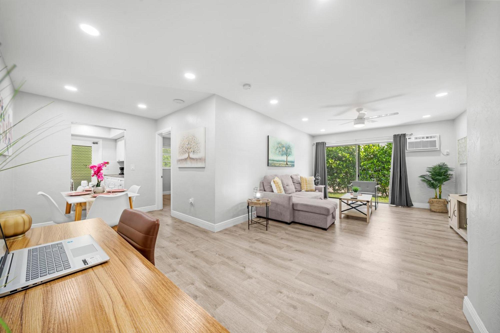 Bayview Regency Apartments By Lowkl Fort Lauderdale Exterior photo